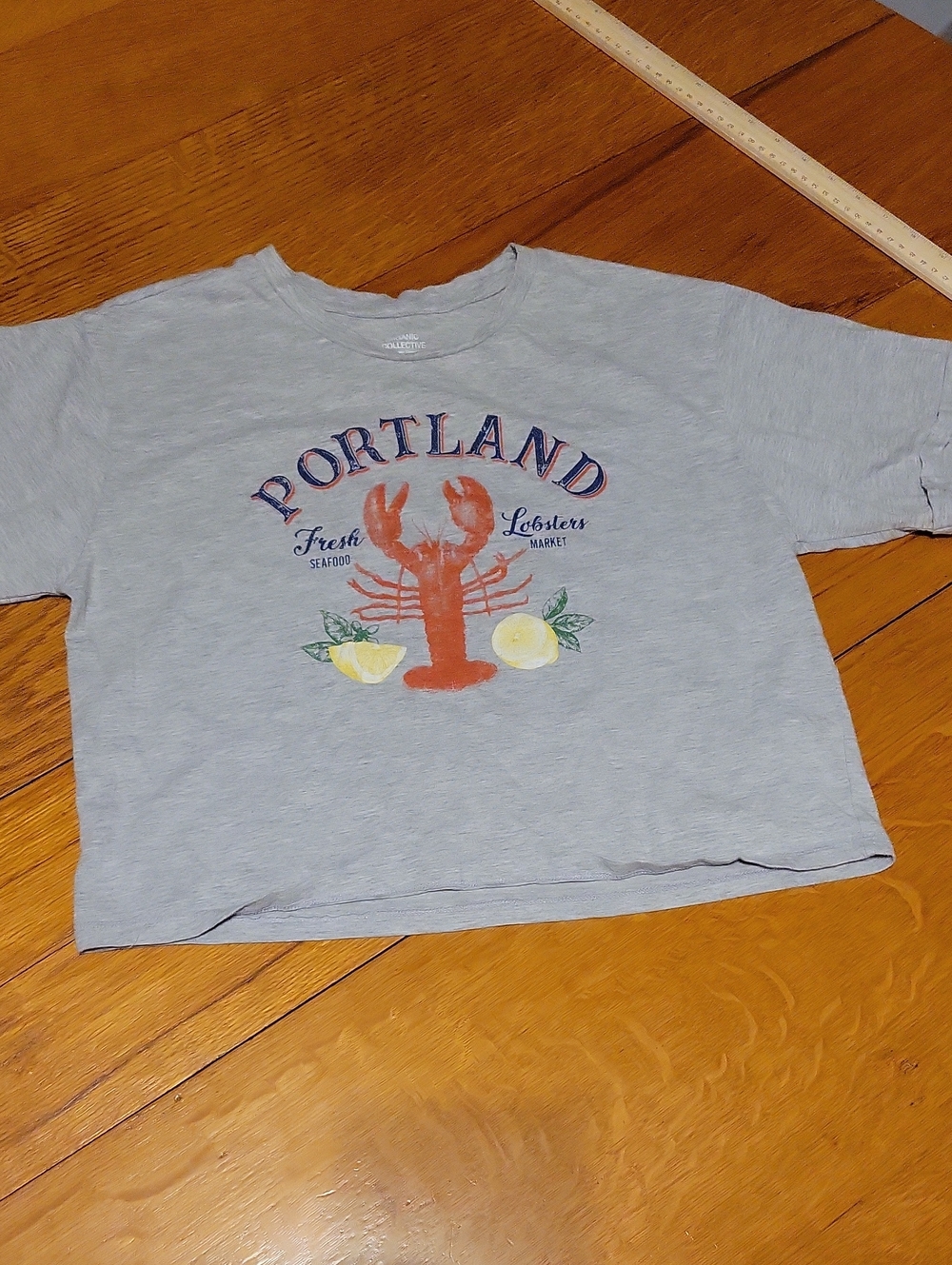 Portland Lobster Crop Tee - Light Gray